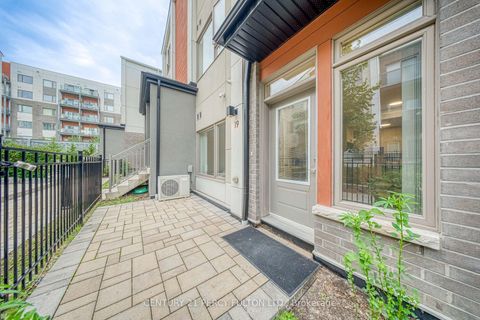 Photo 6 at TH 19 - 70 Orchid Place Drive, Malvern, Toronto