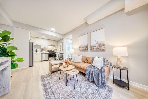 Photo 9 at TH 19 - 70 Orchid Place Drive, Malvern, Toronto