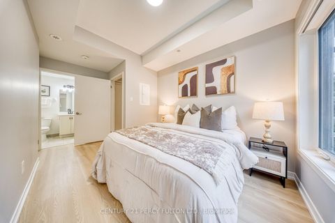 Photo 23 at TH 19 - 70 Orchid Place Drive, Malvern, Toronto