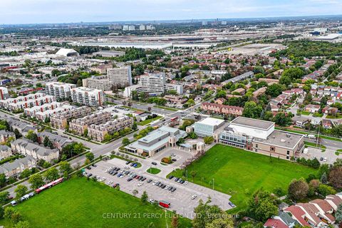 Photo 36 at TH 19 - 70 Orchid Place Drive, Malvern, Toronto