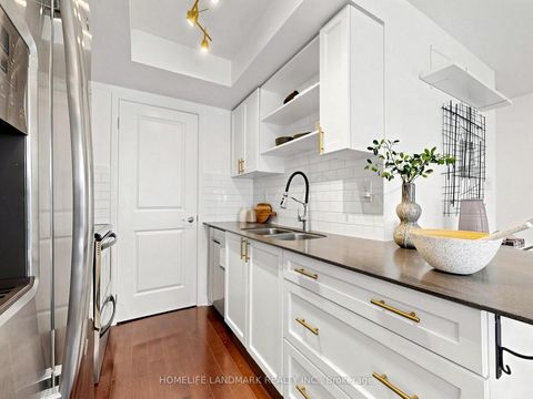 Photo 7 at #4 - 29 Frances Loring Lane, South Riverdale, Toronto