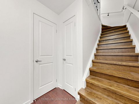 Photo 14 at #4 - 29 Frances Loring Lane, South Riverdale, Toronto