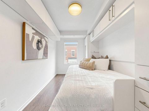 Photo 22 at #4 - 29 Frances Loring Lane, South Riverdale, Toronto