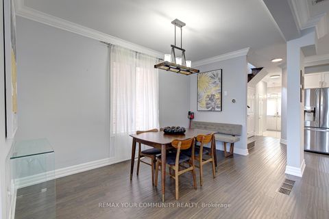 Photo 14 at 110 Big Hill Crescent, Patterson, Vaughan