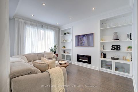 Photo 21 at 110 Big Hill Crescent, Patterson, Vaughan