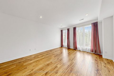 Photo 14 at 13 David Dunlap Circle, Don Mills, Toronto