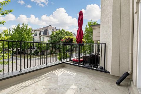 Photo 30 at 13 David Dunlap Circle, Don Mills, Toronto
