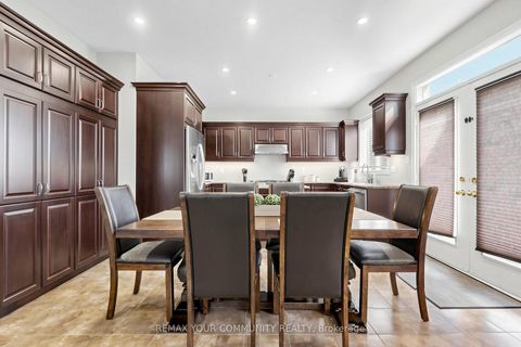 Photo 4 at 11 Trudeau Drive, Vellore Village, Vaughan