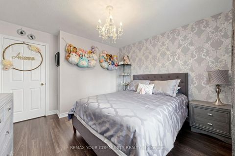 Photo 22 at 11 Trudeau Drive, Vellore Village, Vaughan