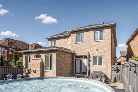 Photo 37 at 11 Trudeau Drive, Vellore Village, Vaughan