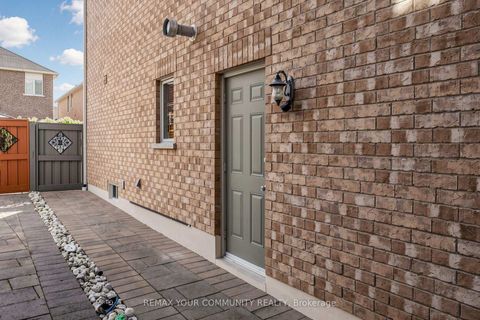 Photo 42 at 11 Trudeau Drive, Vellore Village, Vaughan