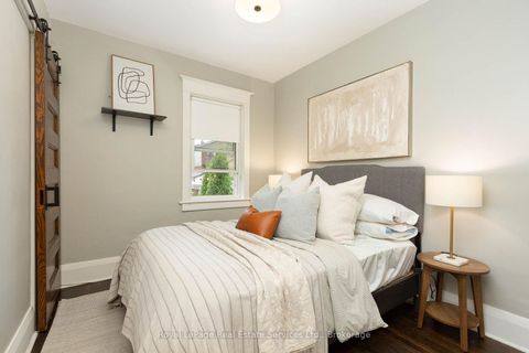 Photo 16 at 12 Newmarket Avenue, Lumsden, Toronto