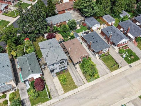Photo 1 at 20 Tiago Ave Avenue, Parkview, Toronto