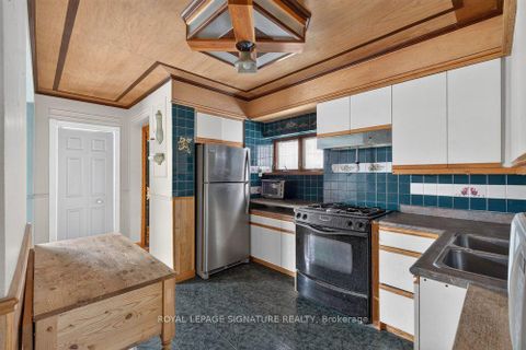 Photo 19 at 20 Tiago Ave Avenue, Parkview, Toronto
