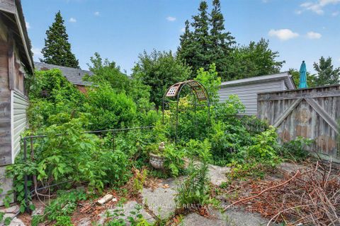 Photo 33 at 20 Tiago Ave Avenue, Parkview, Toronto