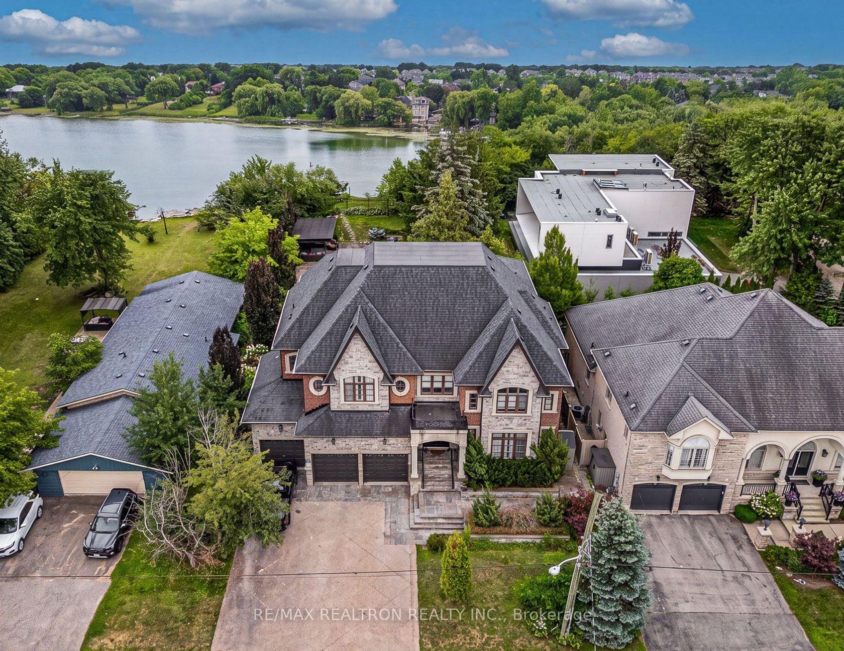 173 Lakeland Crescent, Oak Ridges Lake Wilcox, Richmond Hill photo number 2