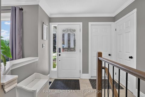 Photo 2 at 1929 Romina Court, Alcona, Innisfil