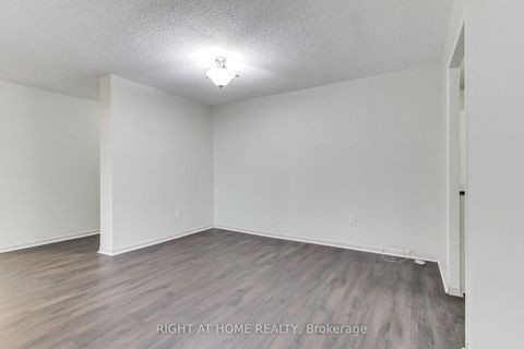 Photo 8 at 1006 - 3300 Don Mills Road, Don Valley Village, Toronto