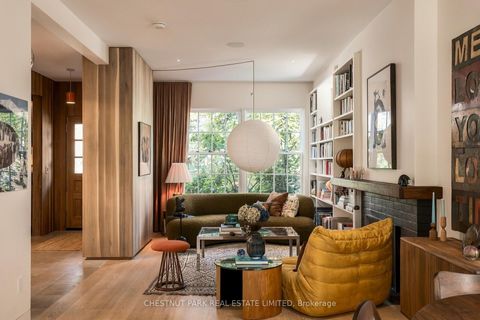 Photo 11 at 149 Roxborough Street E, Moore Park, Toronto