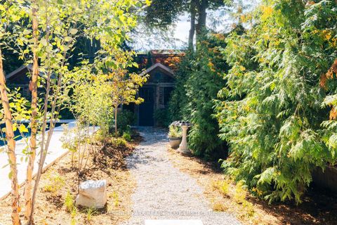 Photo 33 at 149 Roxborough Street E, Moore Park, Toronto