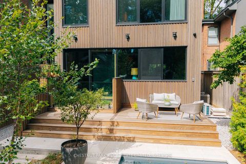 Photo 37 at 149 Roxborough Street E, Moore Park, Toronto