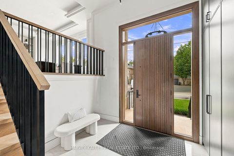 Photo 2 at 59 Burncrest Drive, Nortown, Toronto