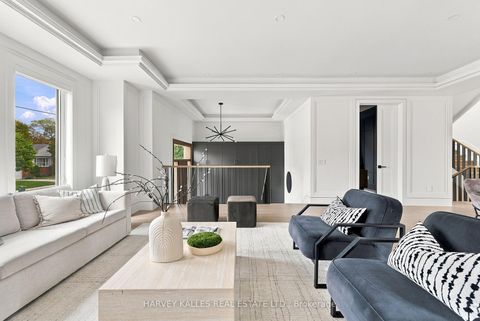 Photo 4 at 59 Burncrest Drive, Nortown, Toronto