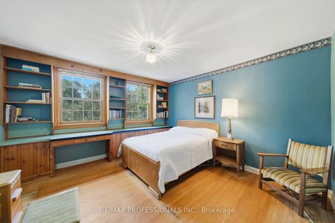 Photo 24 at 15 Hartfield Court, Humber Valley, Toronto