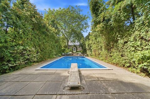 Photo 40 at 15 Hartfield Court, Humber Valley, Toronto