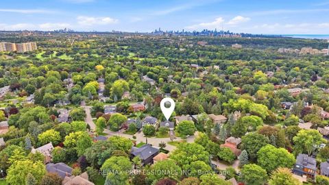 Photo 46 at 15 Hartfield Court, Humber Valley, Toronto