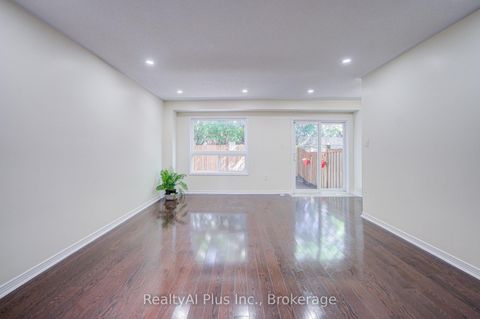 Photo 8 at 105 Pilkington Drive, Birchmount, Toronto