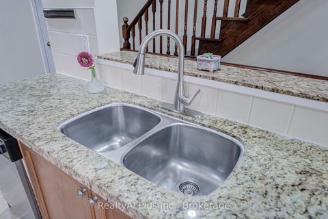 Photo 14 at 105 Pilkington Drive, Birchmount, Toronto