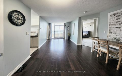 Photo 11 at 2805 - 18 Spring Garden Avenue, Willowdale East, Toronto