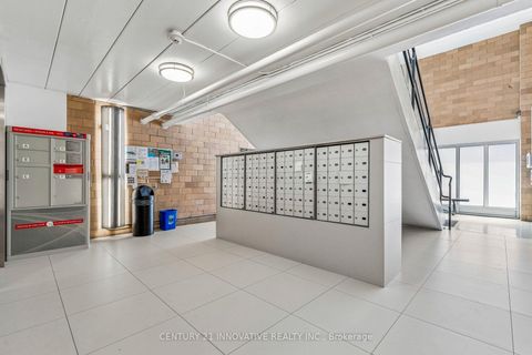 Photo 2 at 420 - 160 Baldwin St Street, Chinatown, Toronto