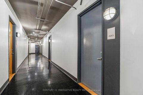 Photo 4 at 420 - 160 Baldwin St Street, Chinatown, Toronto