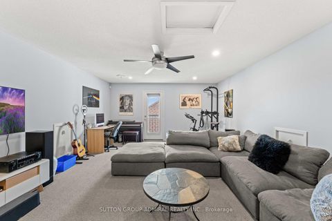Photo 20 at 57 Bentwood Crescent, Patterson, Vaughan