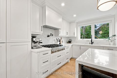 Photo 7 at 287 Yonge Boulevard, Nortown, Toronto