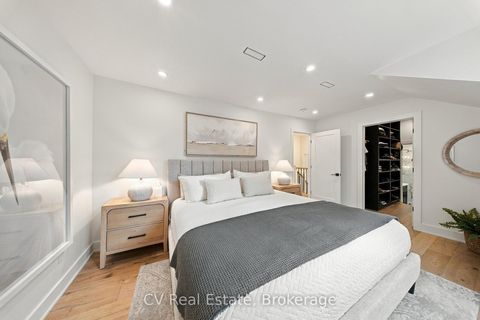 Photo 14 at 287 Yonge Boulevard, Nortown, Toronto