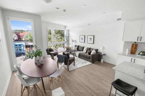 Photo 2 at 39 - 35 Birchcliff Avenue, Cliffside, Toronto