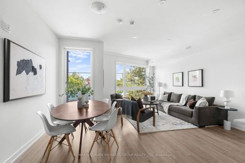 Photo 3 at 39 - 35 Birchcliff Avenue, Cliffside, Toronto