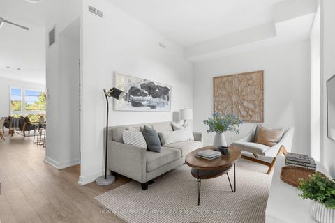 Photo 16 at 39 - 35 Birchcliff Avenue, Cliffside, Toronto