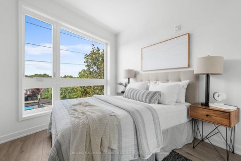 Photo 26 at 39 - 35 Birchcliff Avenue, Cliffside, Toronto