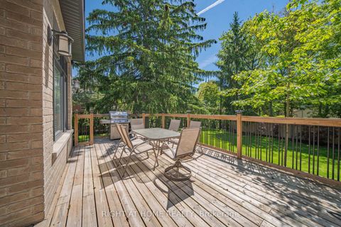 Photo 29 at 2 Finchley Road, Humber Valley, Toronto