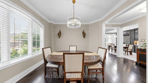 Photo 11 at 140 Marbella Road, Sonoma Heights, Vaughan