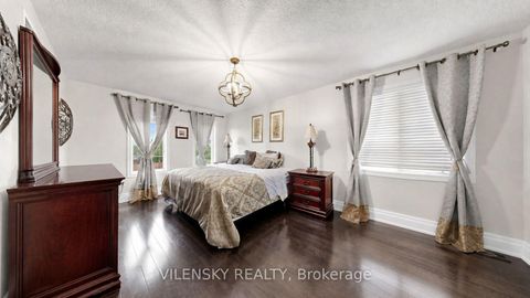 Photo 17 at 140 Marbella Road, Sonoma Heights, Vaughan