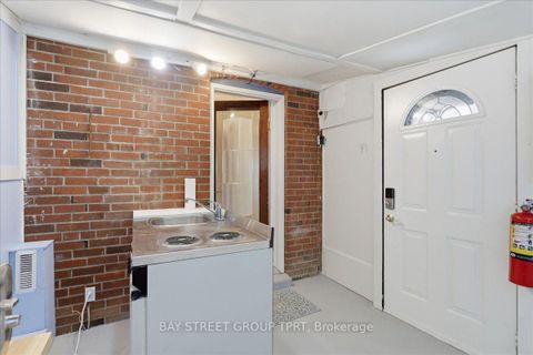 Photo 25 at 134 Clearbrooke Circle, Kipling, Toronto