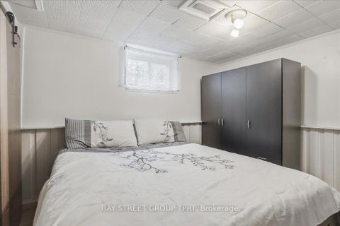 Photo 32 at 134 Clearbrooke Circle, Kipling, Toronto
