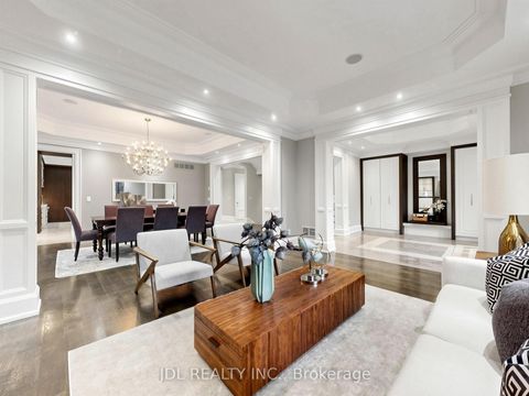 Photo 3 at 105 Arjay Crescent, York Mills, Toronto