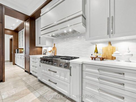 Photo 13 at 105 Arjay Crescent, York Mills, Toronto