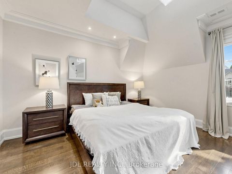 Photo 28 at 105 Arjay Crescent, York Mills, Toronto